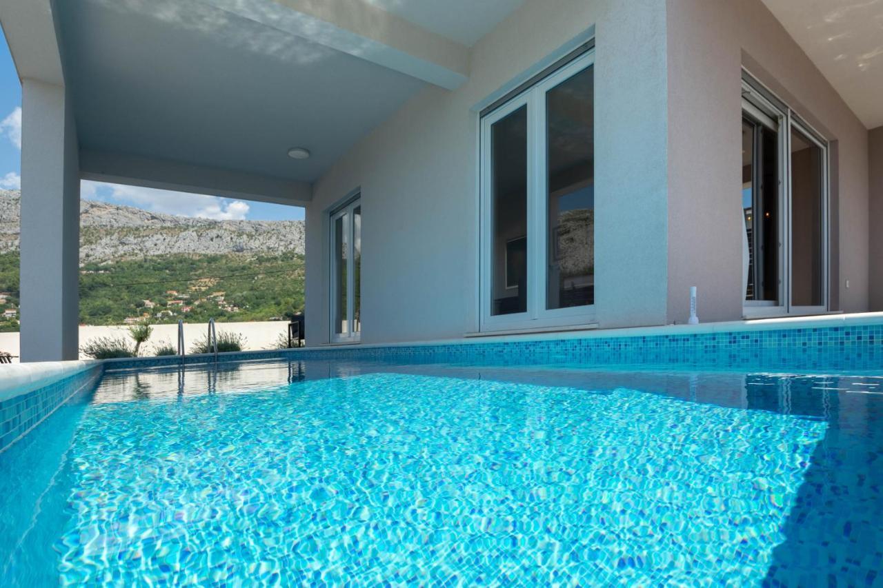 Villa Dorso With Heated Pool Klis Exterior foto